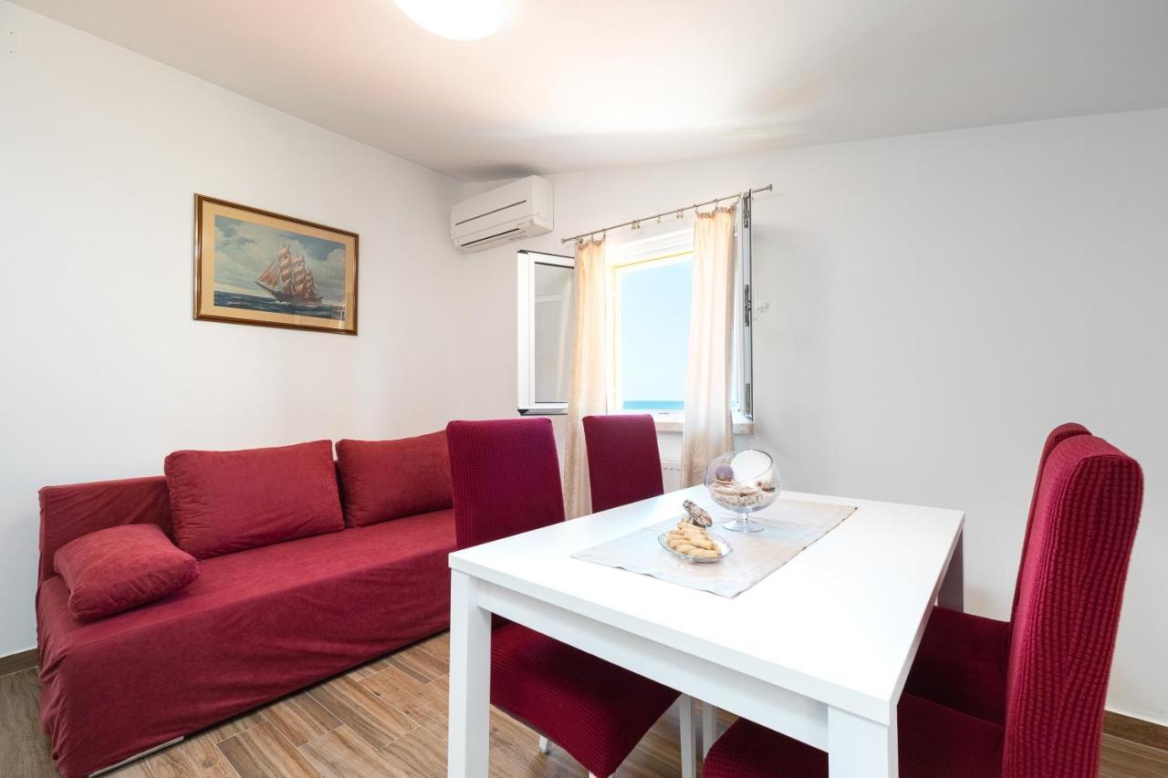 Fancy Apartments Dream Brna Phòng bức ảnh
